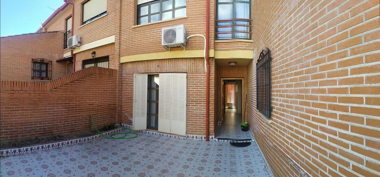 Habitacion Privada Familiar توليدو المظهر الخارجي الصورة
