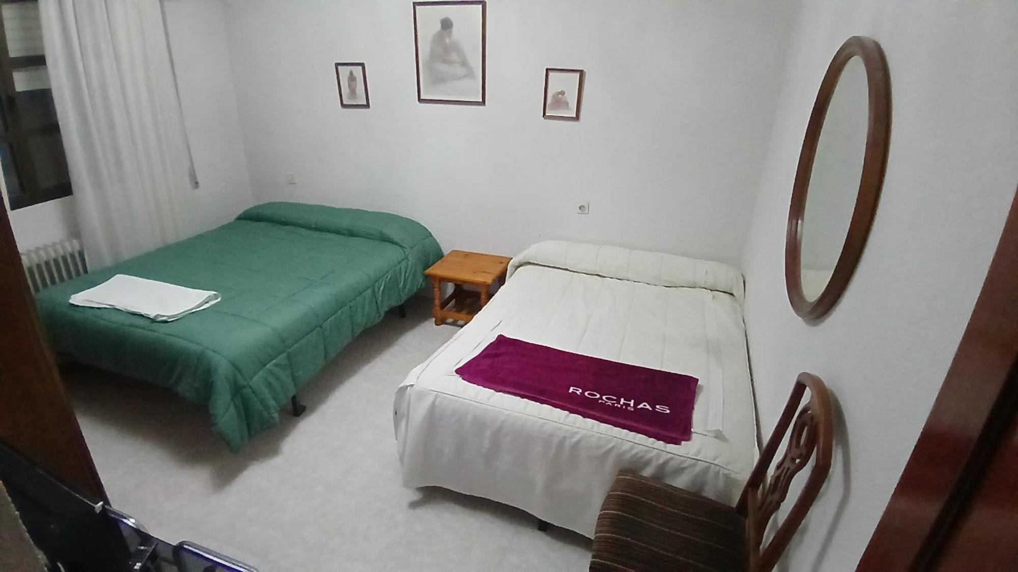 Habitacion Privada Familiar توليدو المظهر الخارجي الصورة
